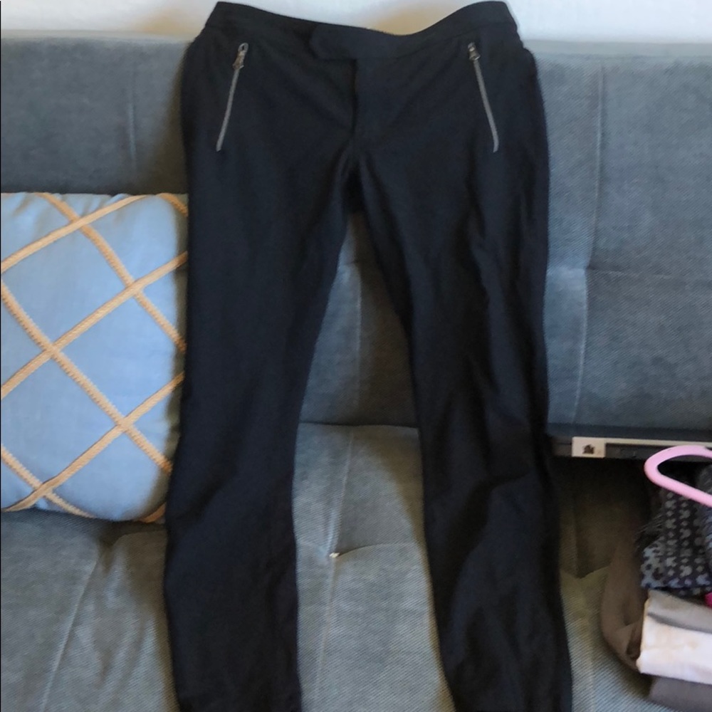 Women’s Lululemon size 10 pants